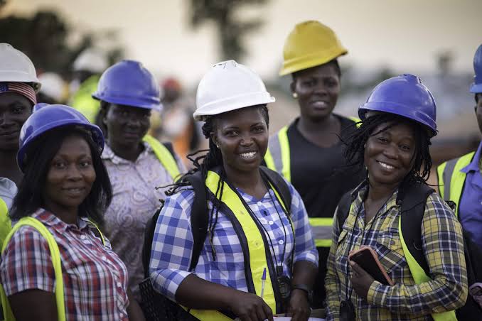 The gender gap in skilled mining